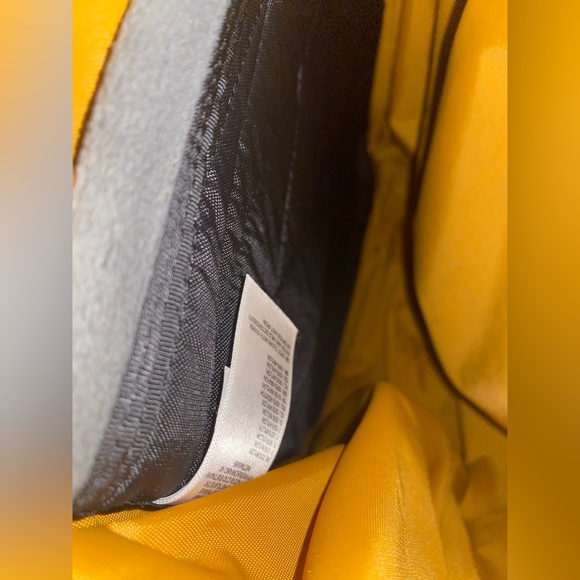 North Face Backpack - Picture 5 of 16